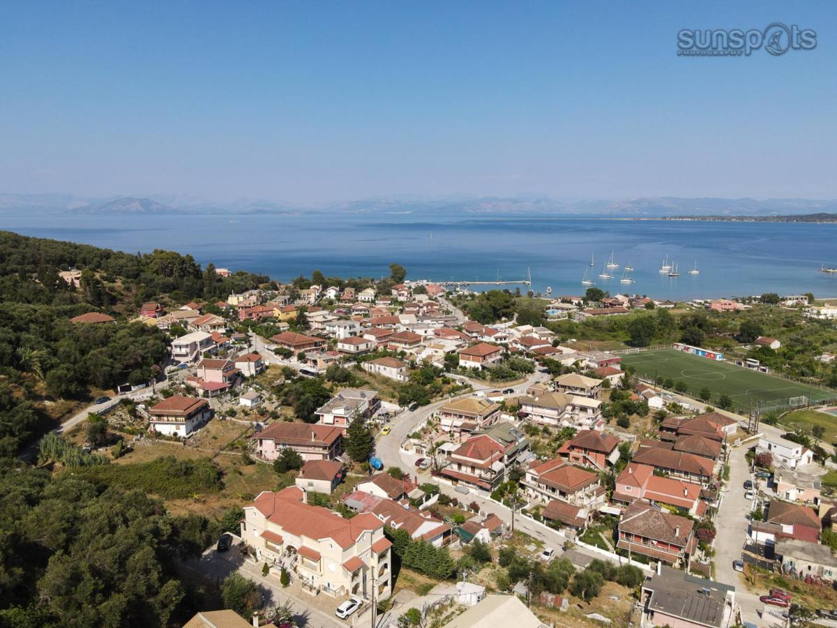 Villa Konstantina Petriti  Екстер'єр фото