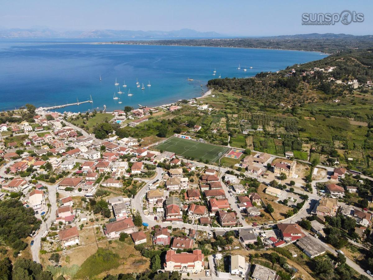 Villa Konstantina Petriti  Екстер'єр фото