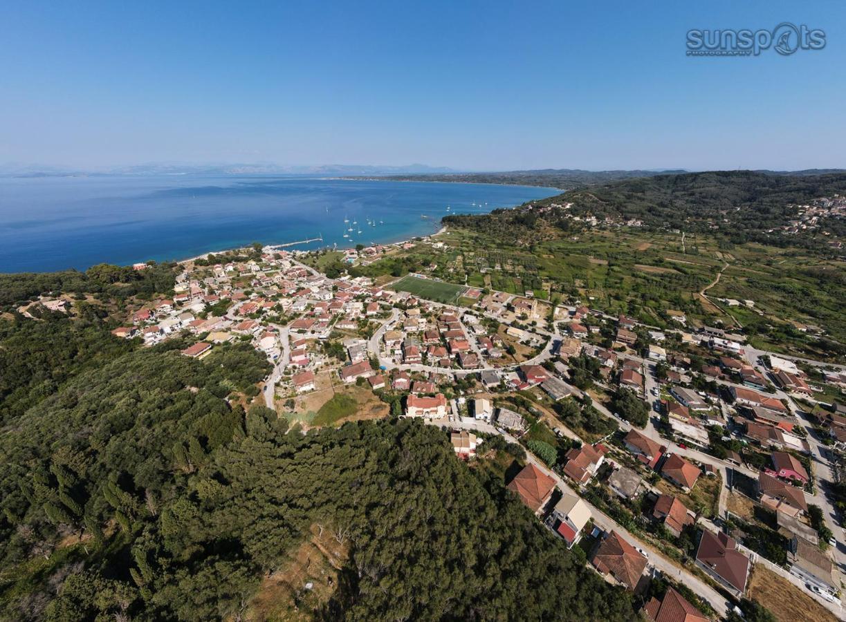 Villa Konstantina Petriti  Екстер'єр фото