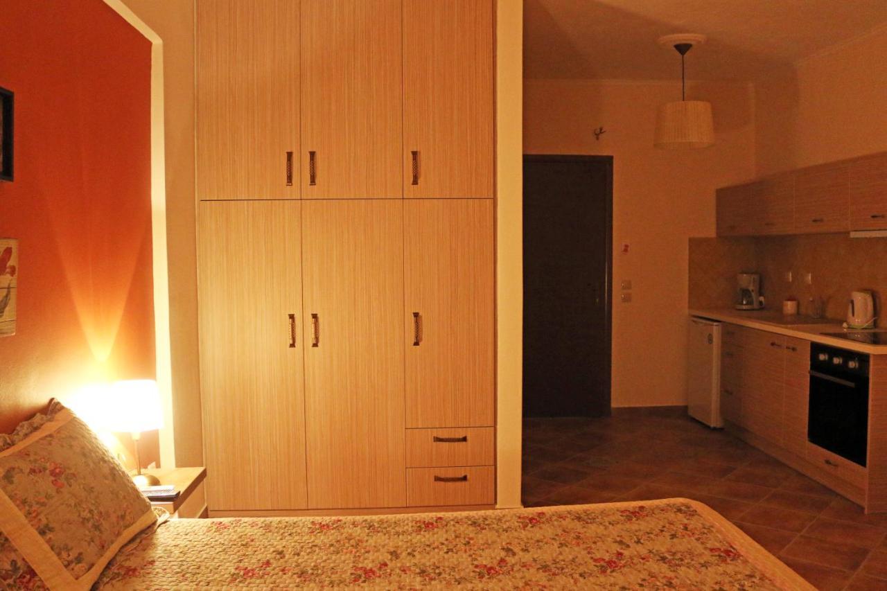 Villa Konstantina Petriti  Екстер'єр фото